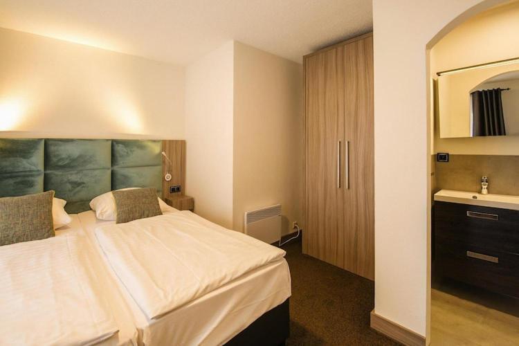 Holiday Resort Van Der Valk, Linstow Dobbin-Linstow ภายนอก รูปภาพ